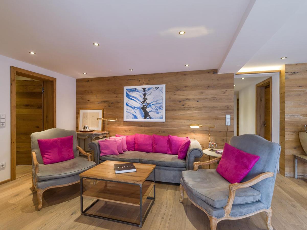 Trendguide Suites By Alpine Host Helpers เคิร์ชแบร์ก อิน ทิโรล ภายนอก รูปภาพ